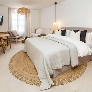  Apartment Seaclub Suites By Roomservices